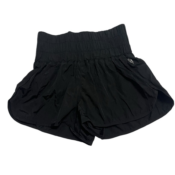 FREE PEOPLE MOVEMENT THE WAY HOME Womens Small Black Pull On Lined Shorts - Picture 1 of 5